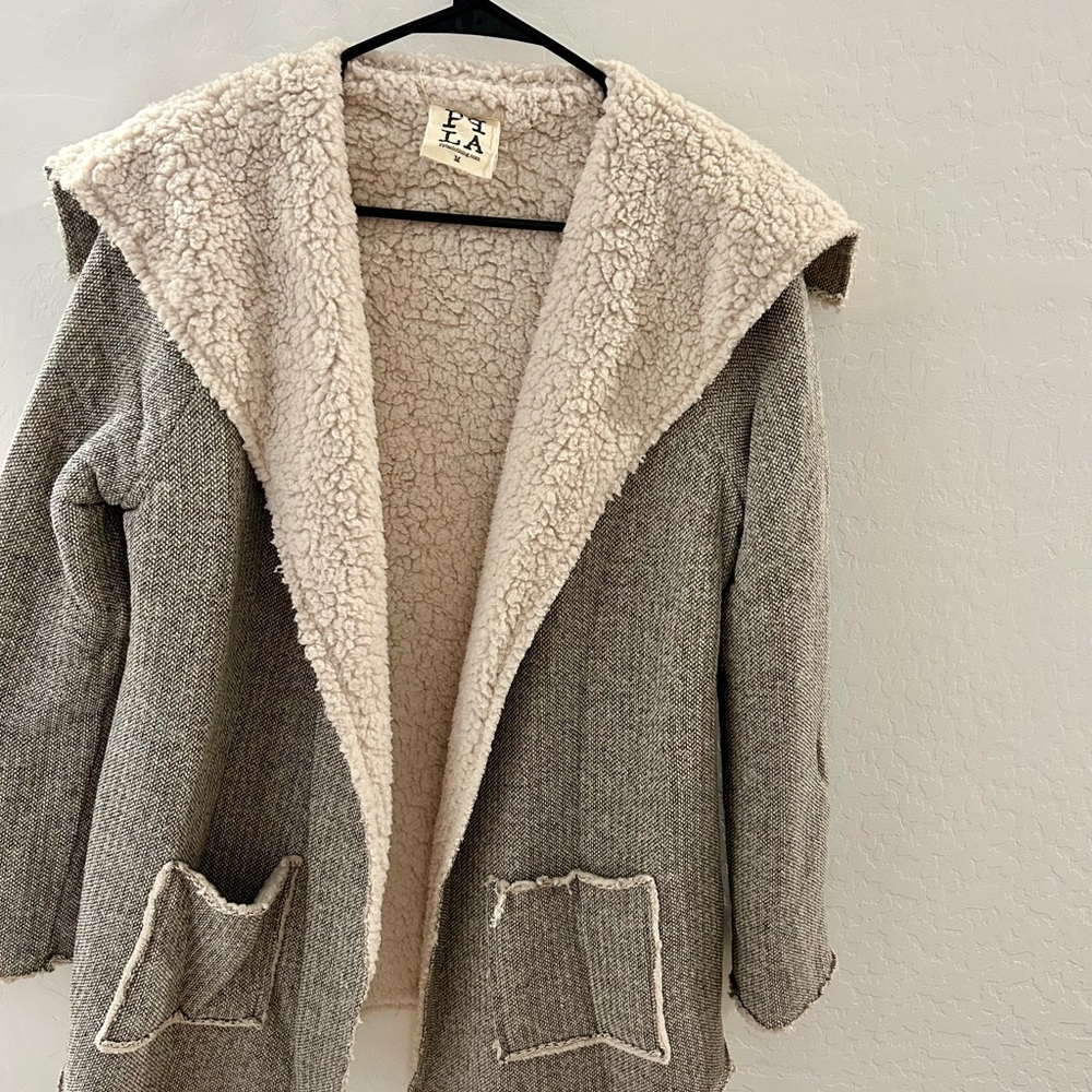 PPLA size medium coat - Picture 3 of 4